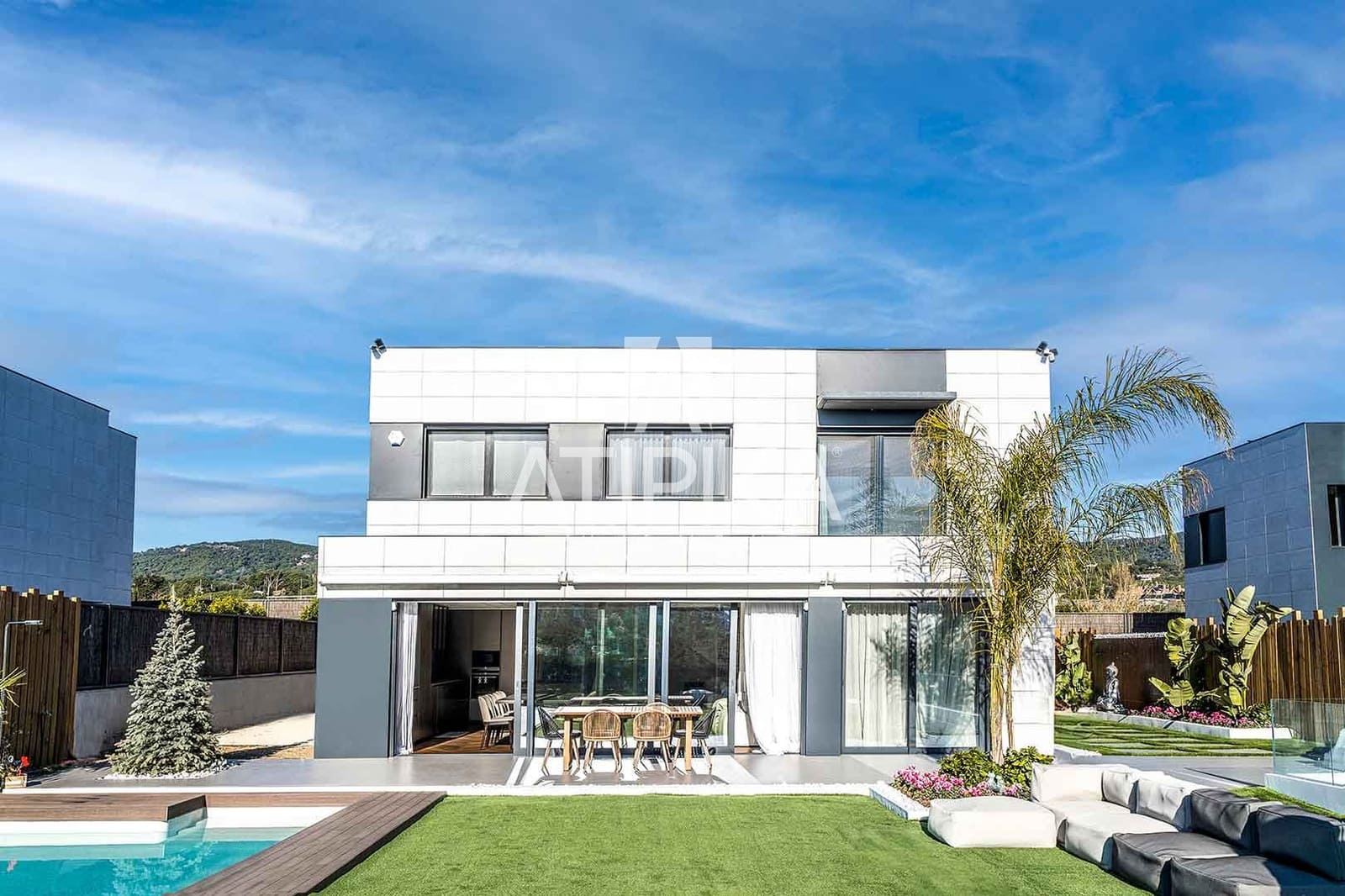 5 sypialnia Willa na sprzedaż w Sant Andreu de Llavaneres z basenem - 2 150 000 € (Ref: 9115696)