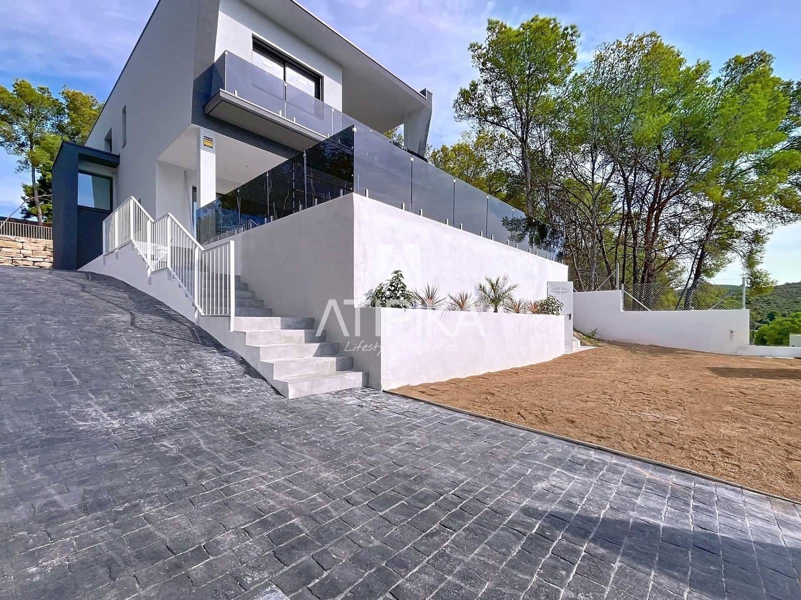 5 soveværelse Villa til salg i Sant Pere de Ribes med swimmingpool - € 1.450.000 (Ref: 9126471)