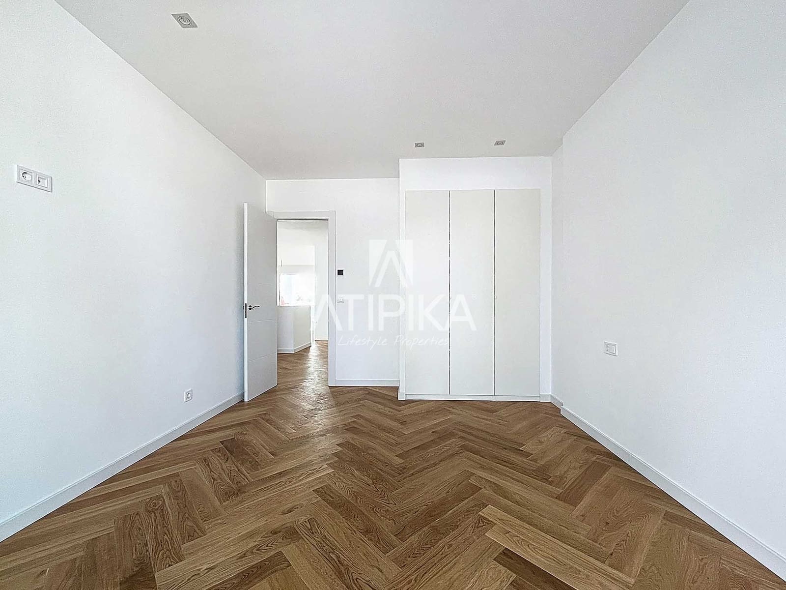 5 soveværelse Villa til salg i Sant Pere de Ribes med swimmingpool - € 1.450.000 (Ref: 9126471)