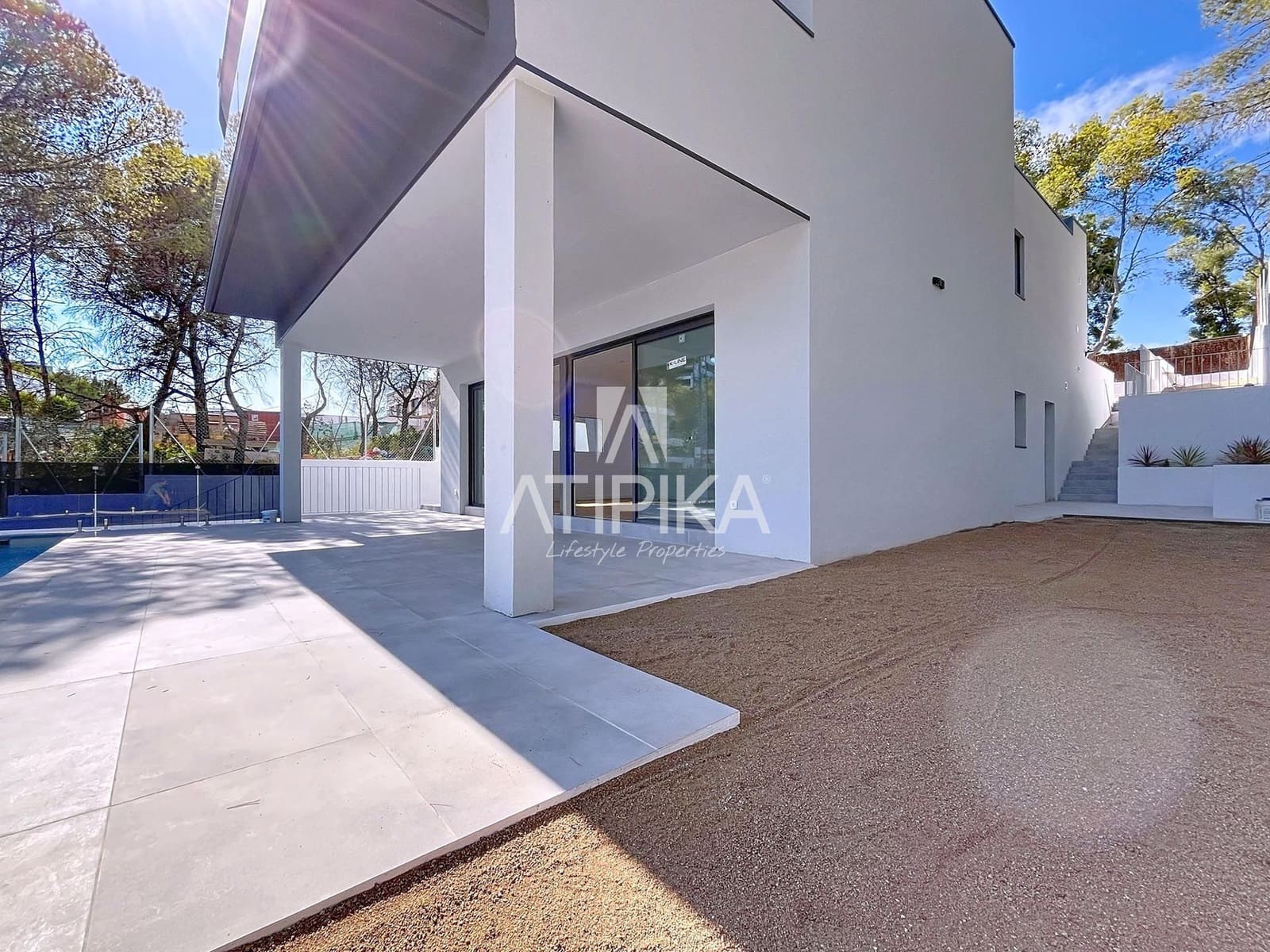 5 soveværelse Villa til salg i Sant Pere de Ribes med swimmingpool - € 1.450.000 (Ref: 9126471)