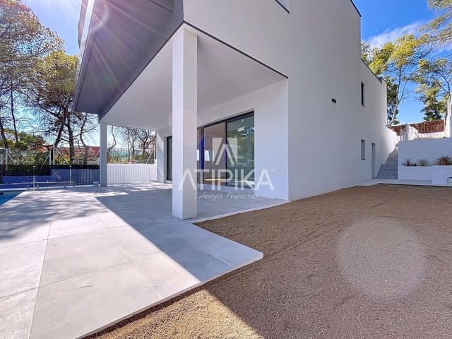 5 makuuhuone Huvila myytävänä paikassa Sant Pere de Ribes mukana uima-altaan - 1 450 000 € (Ref: 9126471)