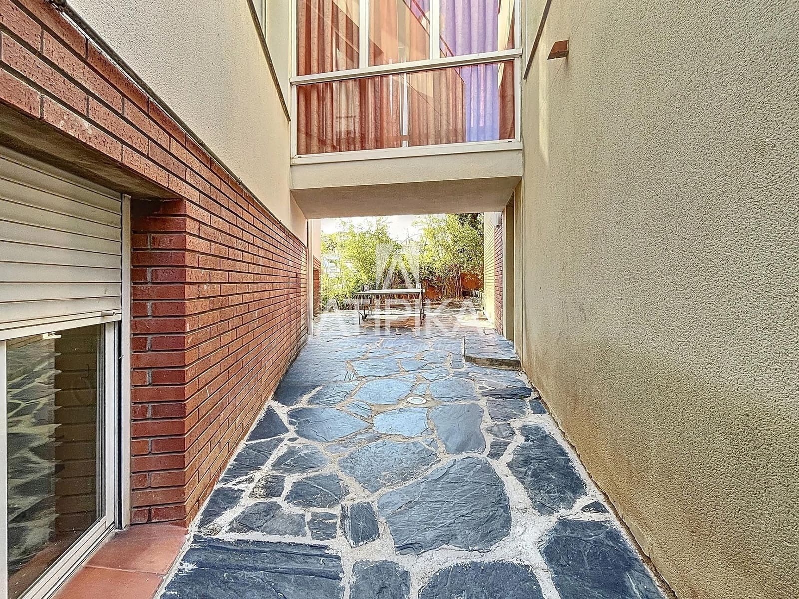 6 sypialnia Willa na sprzedaż w Sitges z basenem - 1 175 000 € (Ref: 9132050)