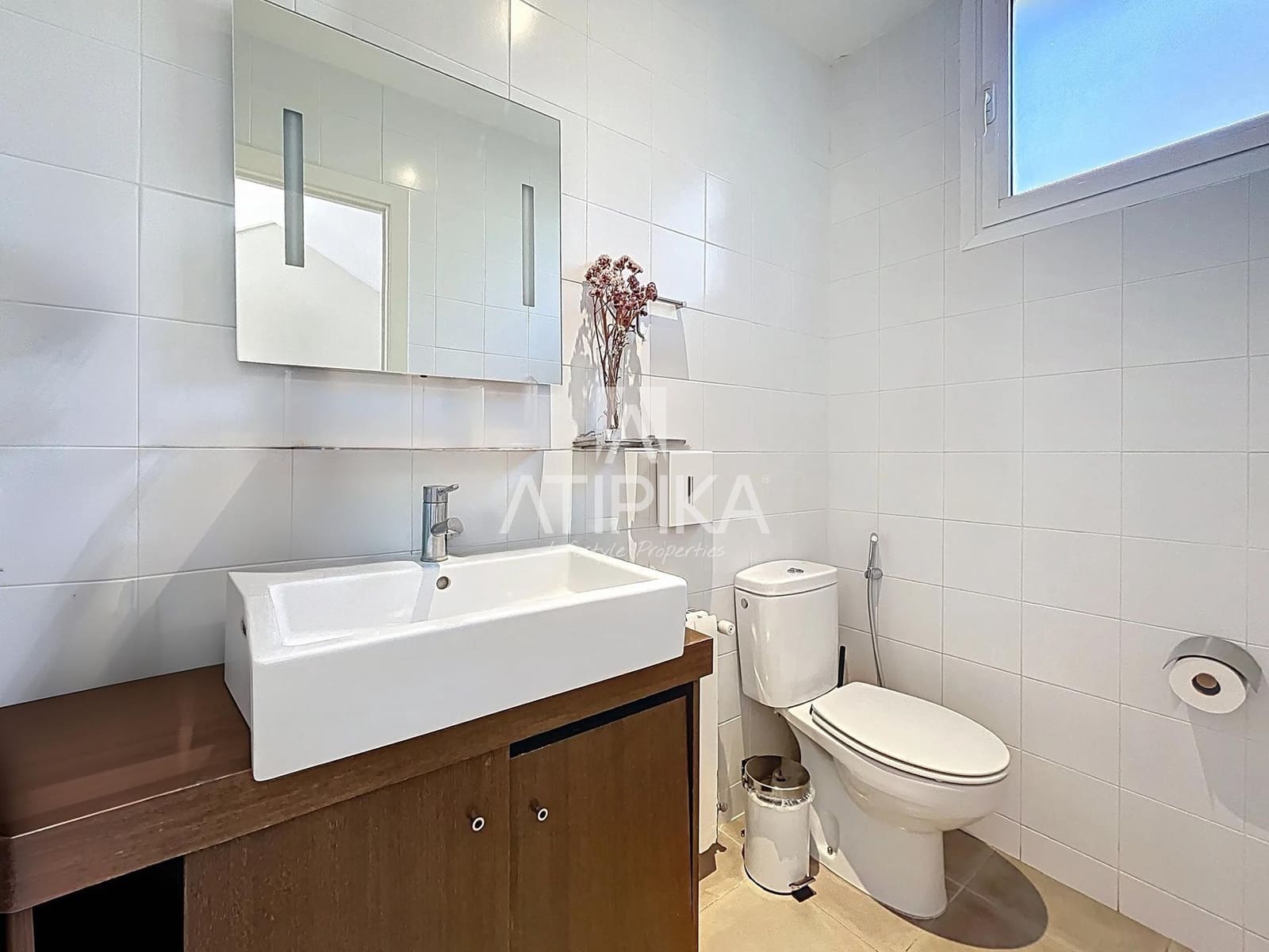 6 sypialnia Willa na sprzedaż w Sitges z basenem - 1 175 000 € (Ref: 9132050)