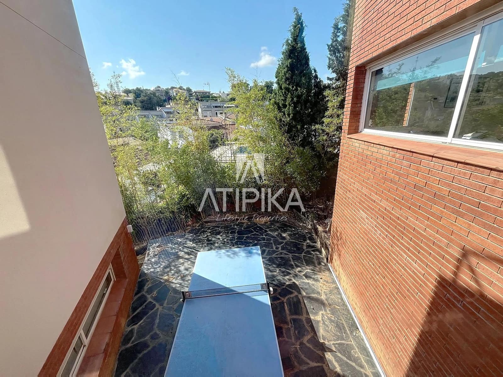 6 sypialnia Willa na sprzedaż w Sitges z basenem - 1 175 000 € (Ref: 9132050)