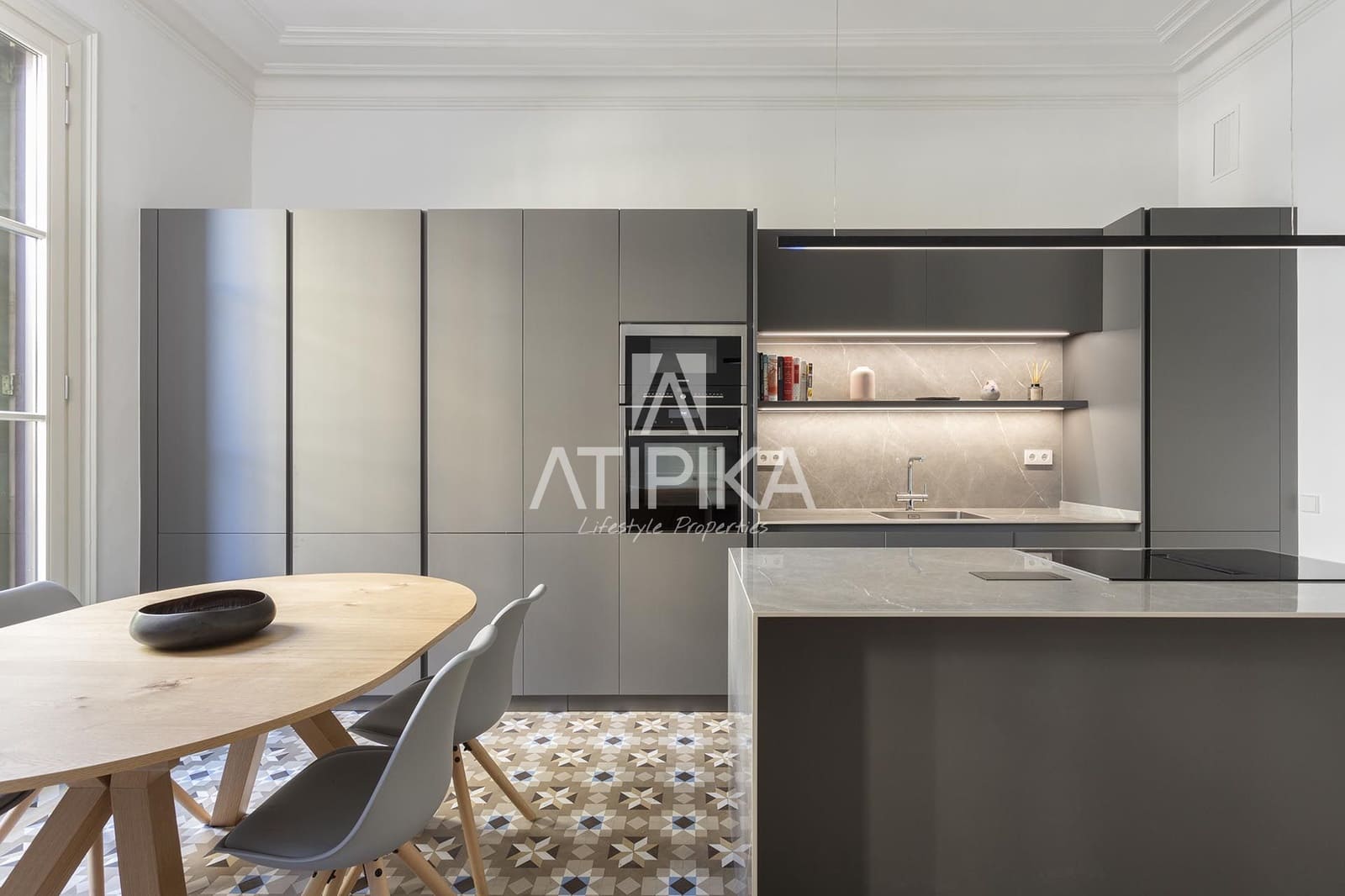 3 bedroom Apartment for sale in Barcelona city - € 1,250,000 (Ref: 9132052)