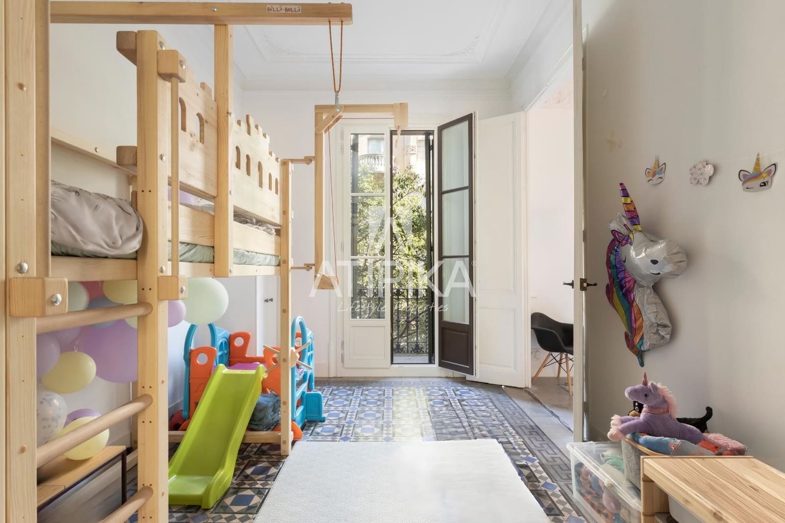 3 bedroom Apartment for sale in Barcelona city - € 1,250,000 (Ref: 9132052)