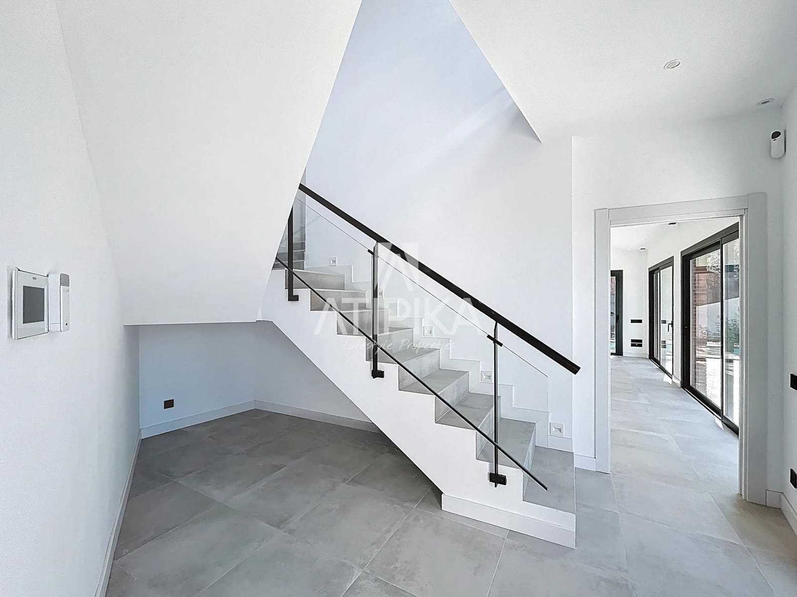 5 soveværelse Villa til salg i Vallromanes med swimmingpool - € 790.000 (Ref: 9153574)