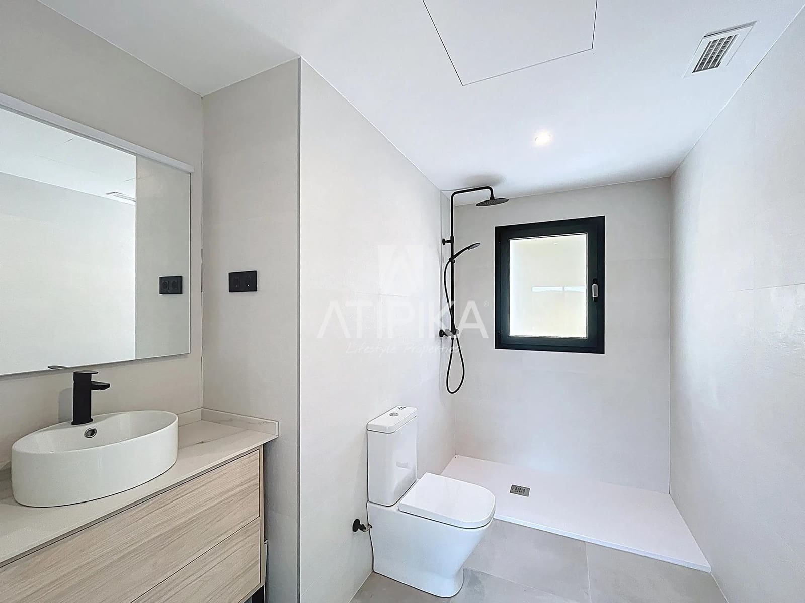 5 soveværelse Villa til salg i Vallromanes med swimmingpool - € 790.000 (Ref: 9153574)