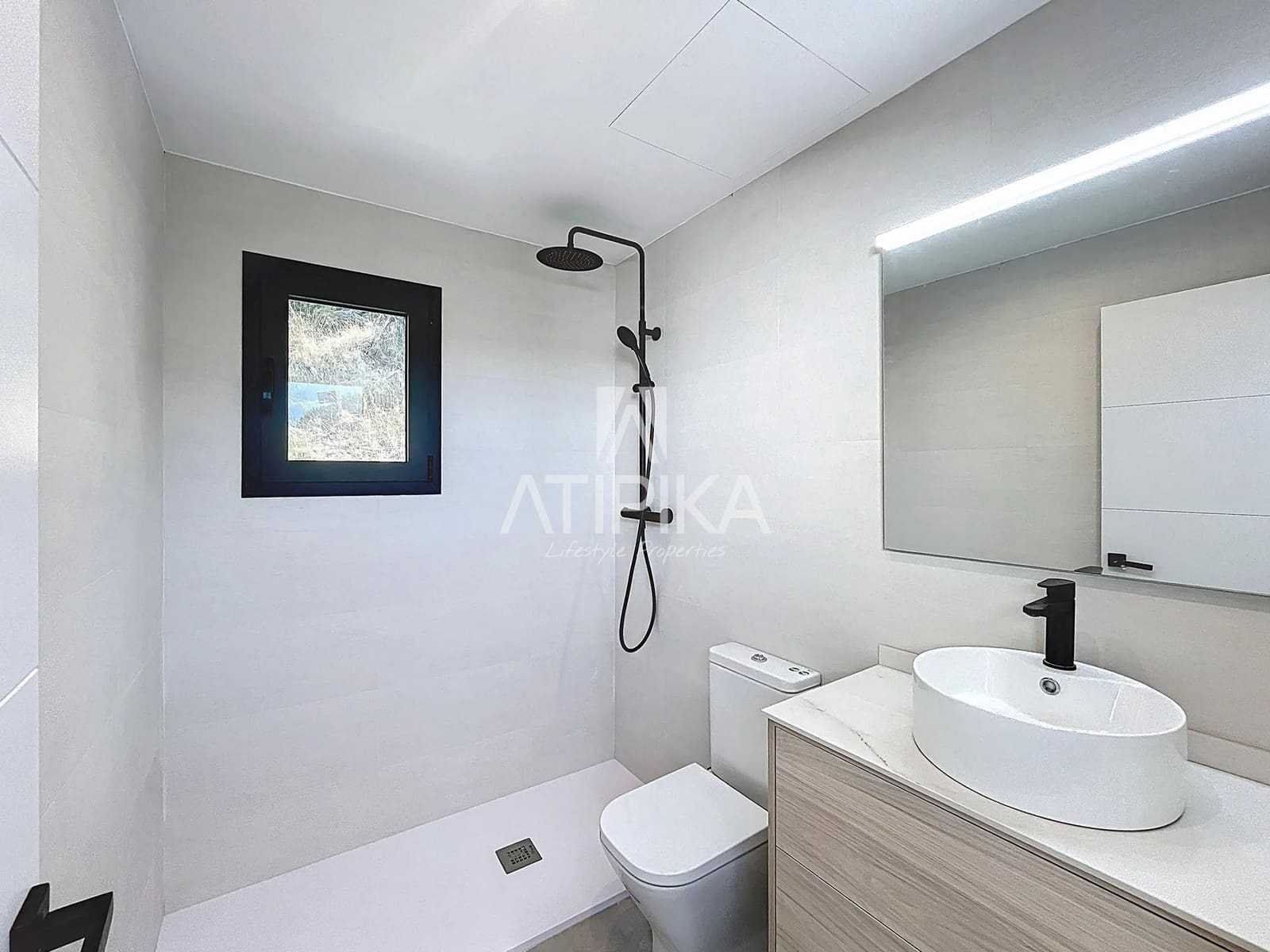 5 soveværelse Villa til salg i Vallromanes med swimmingpool - € 790.000 (Ref: 9153574)