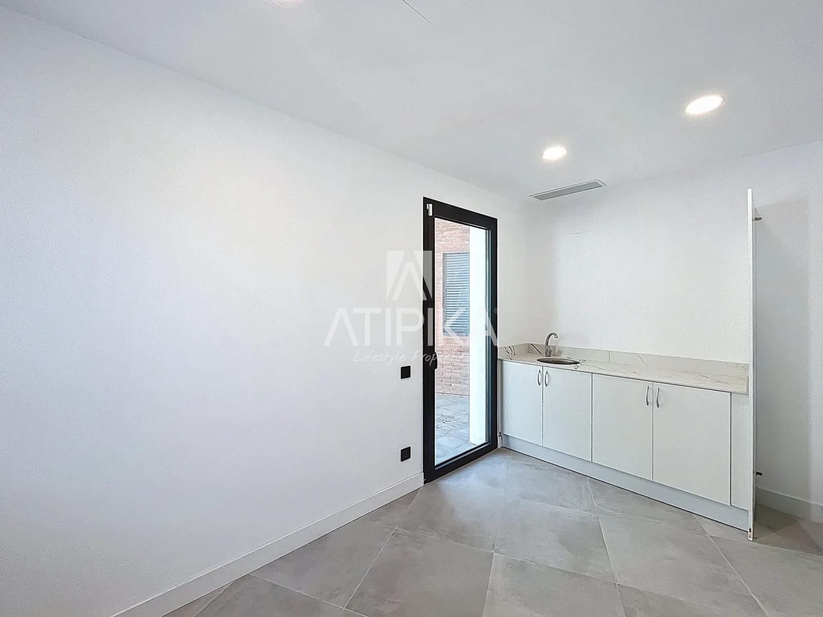 5 soveværelse Villa til salg i Vallromanes med swimmingpool - € 790.000 (Ref: 9153574)