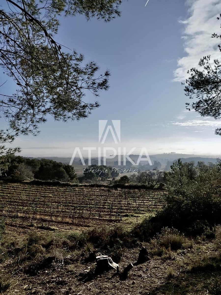 8 soveværelse Finca/Landehus til salg i Castellvi de la Marca med swimmingpool - € 995.000 (Ref: 9187970)