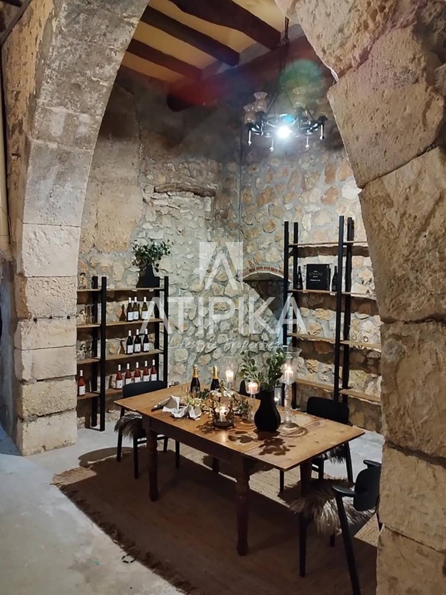 8 soveværelse Finca/Landehus til salg i Castellvi de la Marca med swimmingpool - € 995.000 (Ref: 9187970)