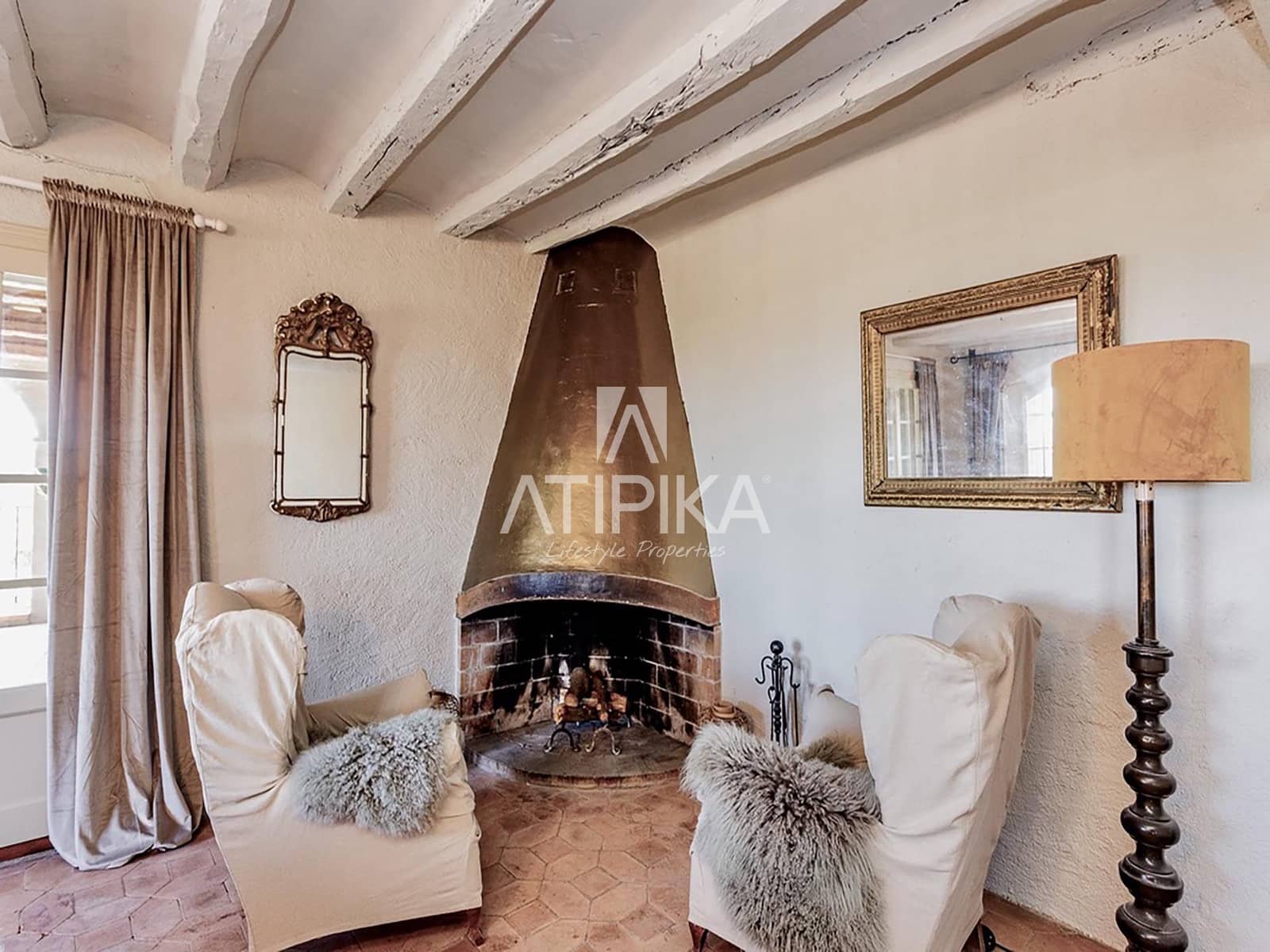 8 soveværelse Finca/Landehus til salg i Castellvi de la Marca med swimmingpool - € 995.000 (Ref: 9187970)