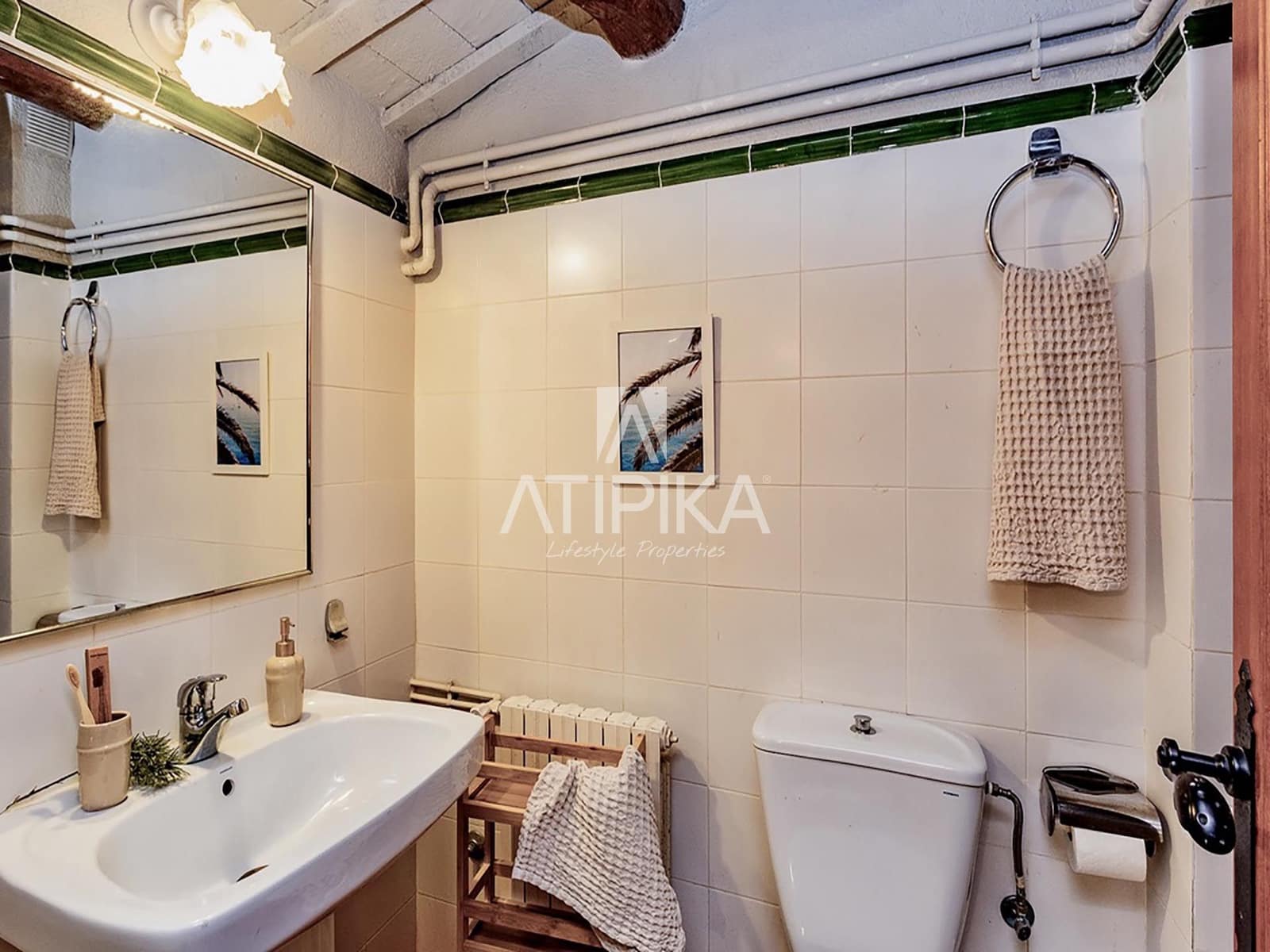 8 soveværelse Finca/Landehus til salg i Castellvi de la Marca med swimmingpool - € 995.000 (Ref: 9187970)