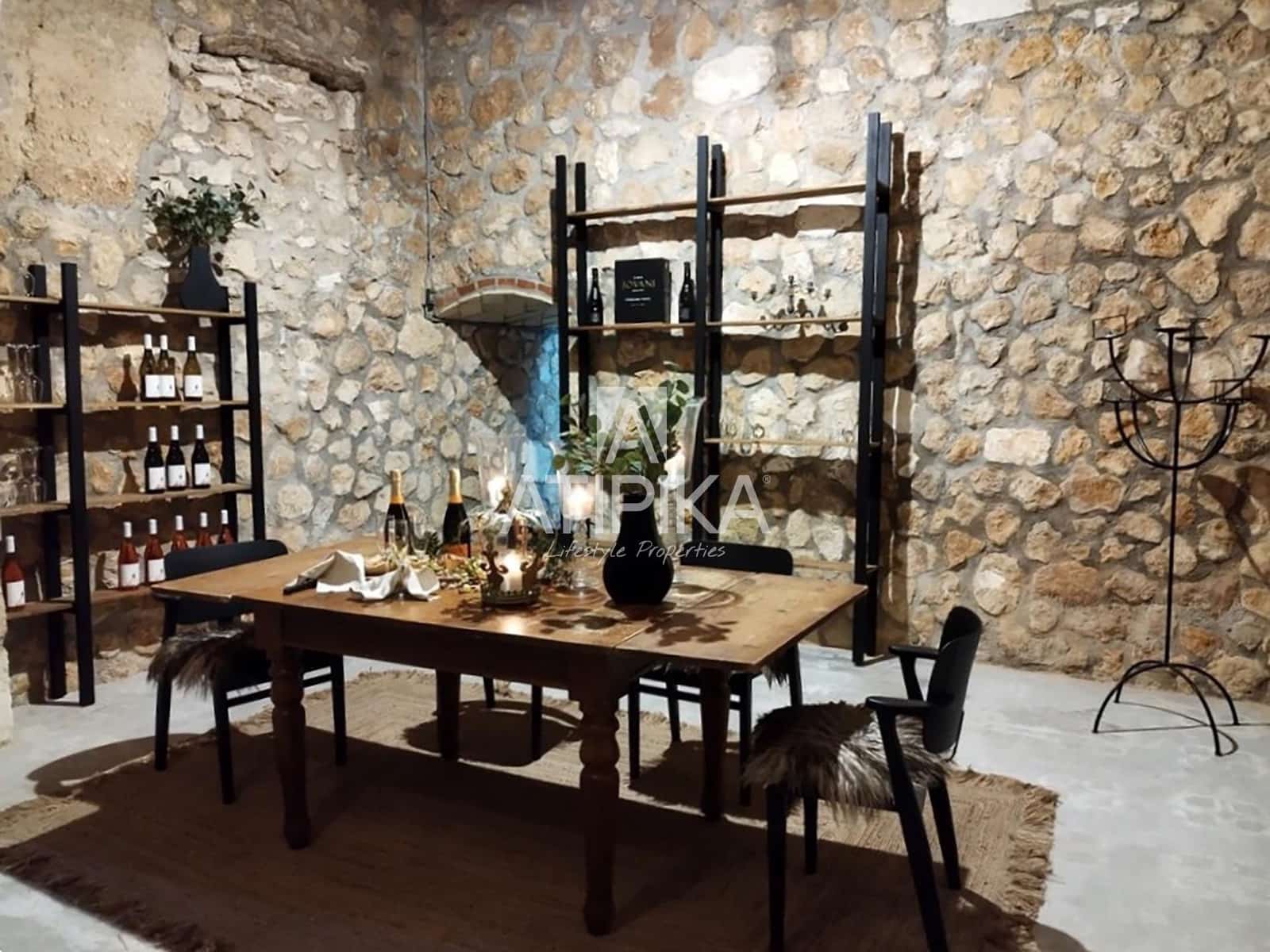 8 soveværelse Finca/Landehus til salg i Castellvi de la Marca med swimmingpool - € 995.000 (Ref: 9187970)