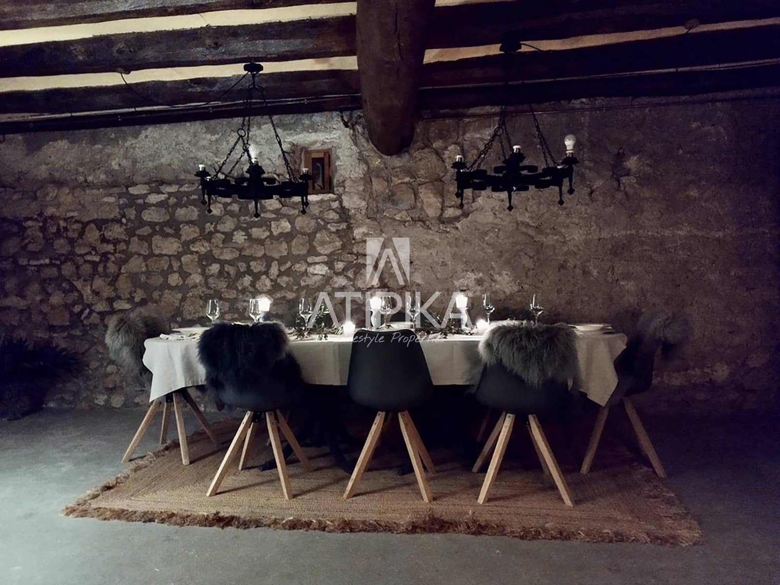 8 soveværelse Finca/Landehus til salg i Castellvi de la Marca med swimmingpool - € 995.000 (Ref: 9187970)