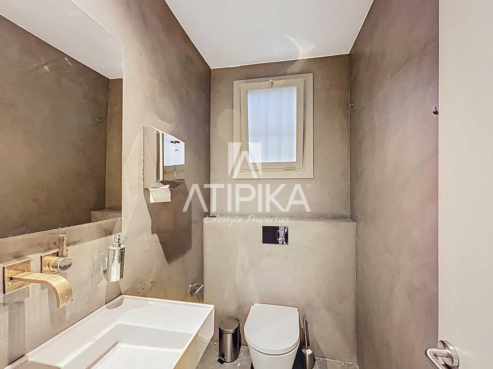 8 soveværelse Kontor til leje i Barcelona by - € 15.000 (Ref: 9195227)