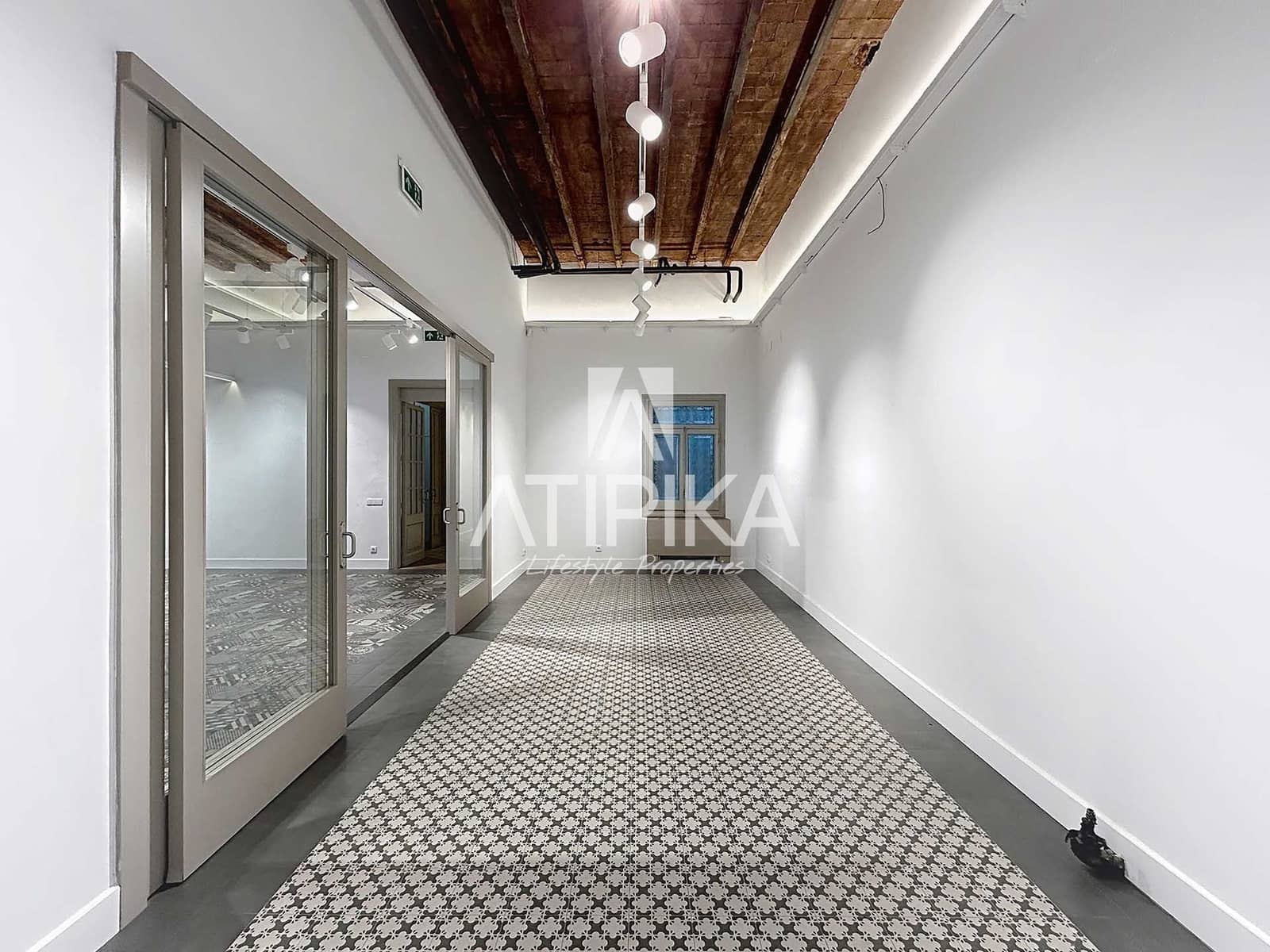 8 soveværelse Kontor til leje i Barcelona by - € 15.000 (Ref: 9195227)