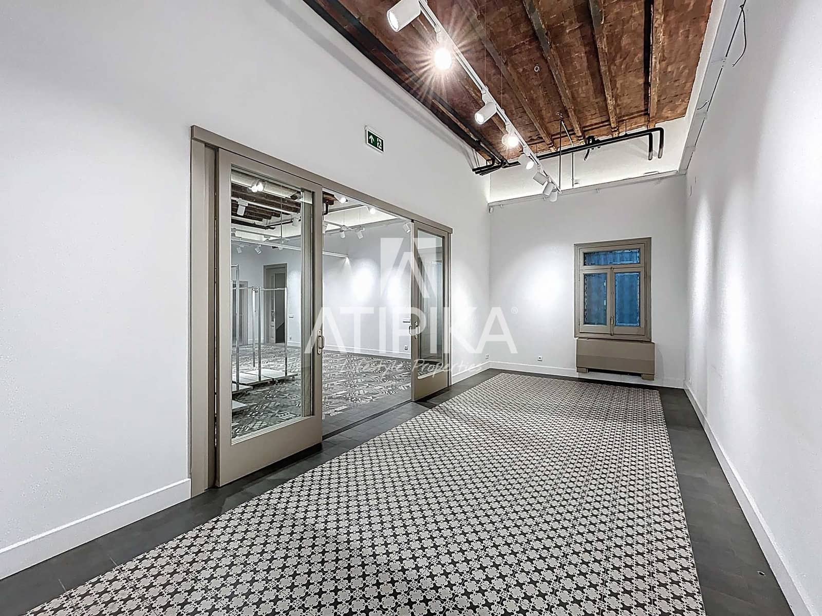 8 soveværelse Kontor til leje i Barcelona by - € 15.000 (Ref: 9195227)