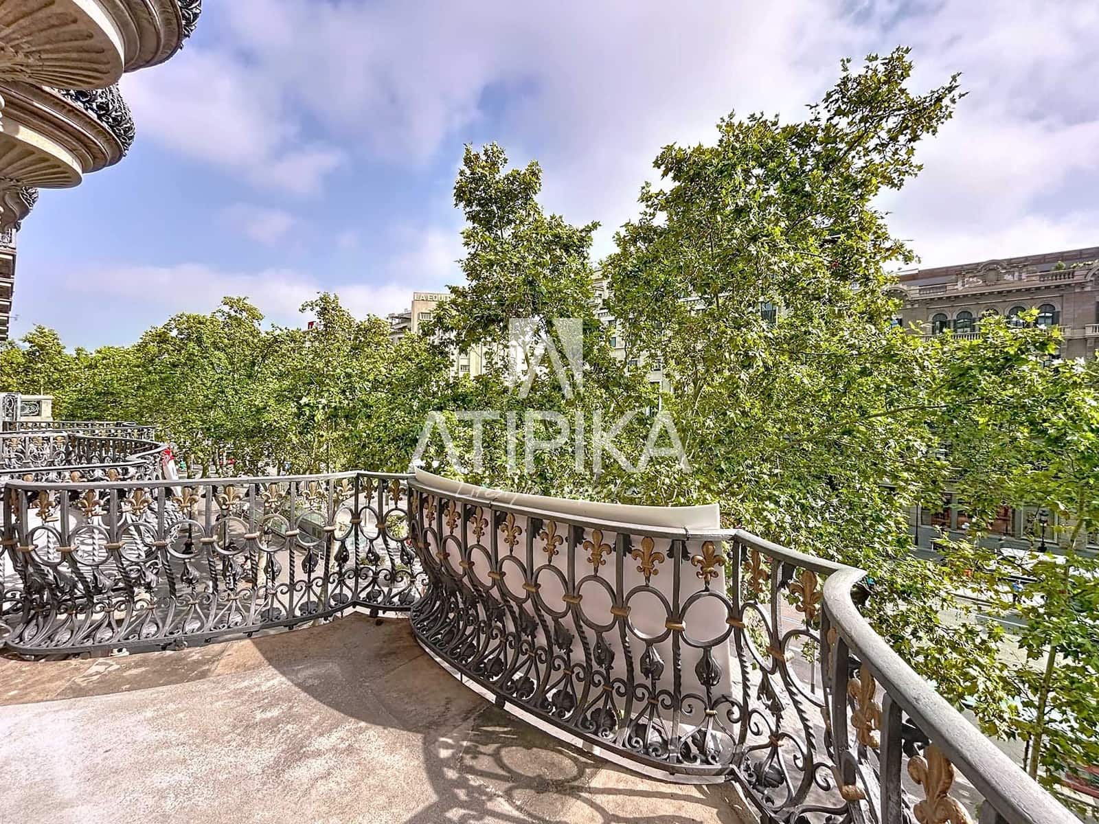 8 soveværelse Kontor til leje i Barcelona by - € 15.000 (Ref: 9195227)