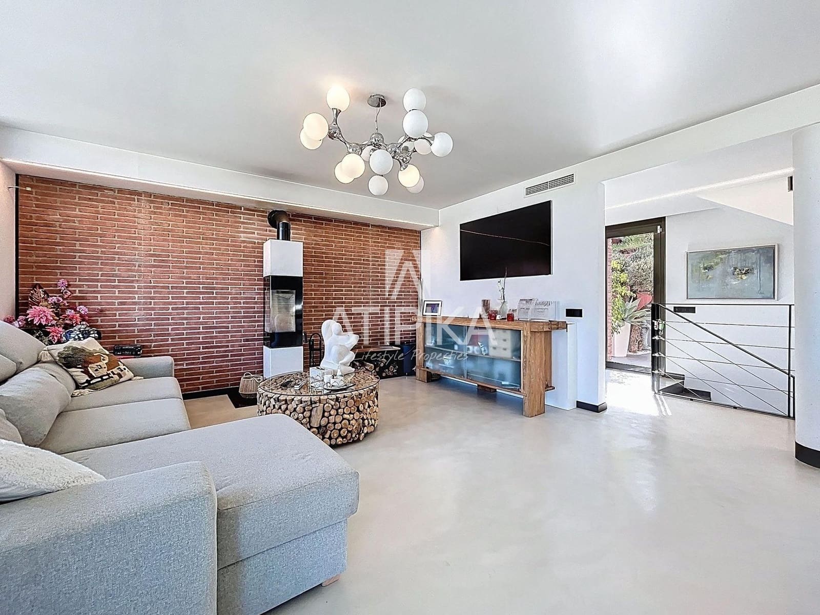 6 soveværelse Villa til salg i Sitges med swimmingpool - € 1.850.000 (Ref: 9197445)