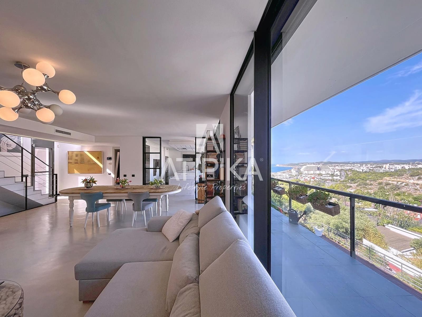 6 soveværelse Villa til salg i Sitges med swimmingpool - € 1.850.000 (Ref: 9197445)