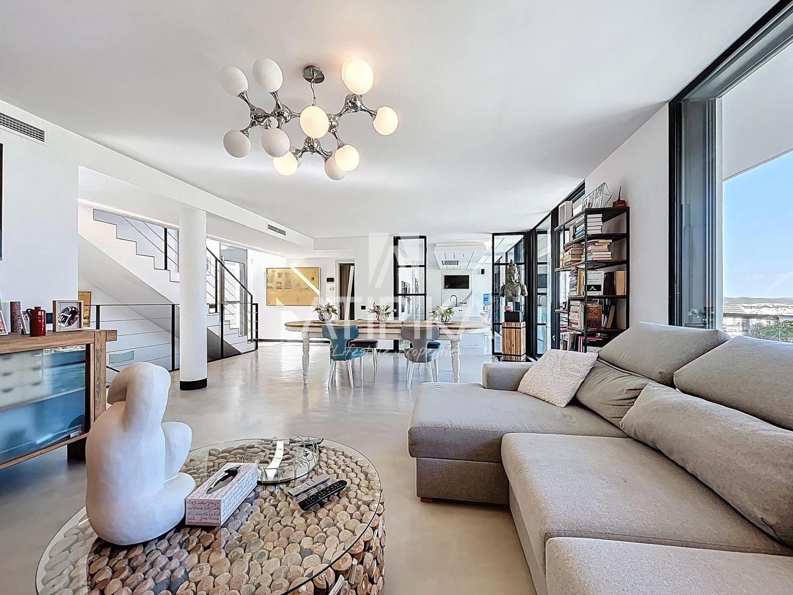 6 soveværelse Villa til salg i Sitges med swimmingpool - € 1.850.000 (Ref: 9197445)