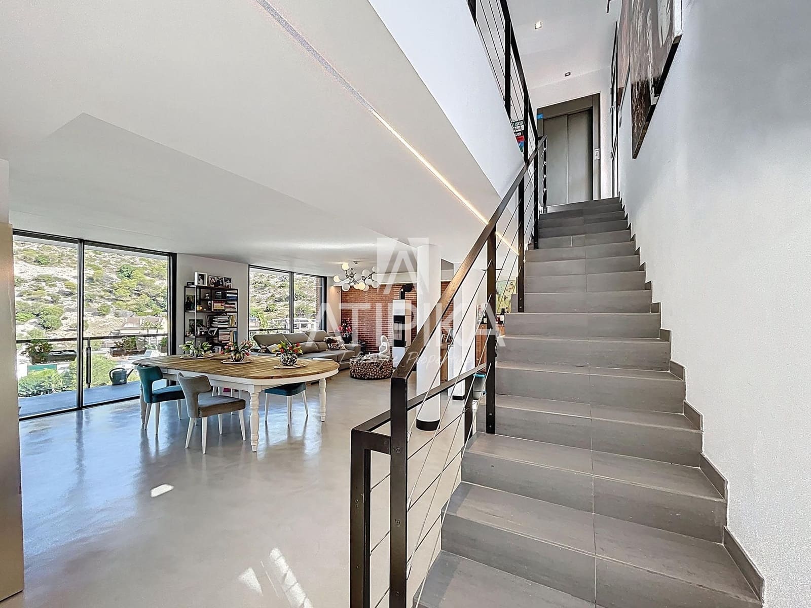 6 soveværelse Villa til salg i Sitges med swimmingpool - € 1.850.000 (Ref: 9197445)