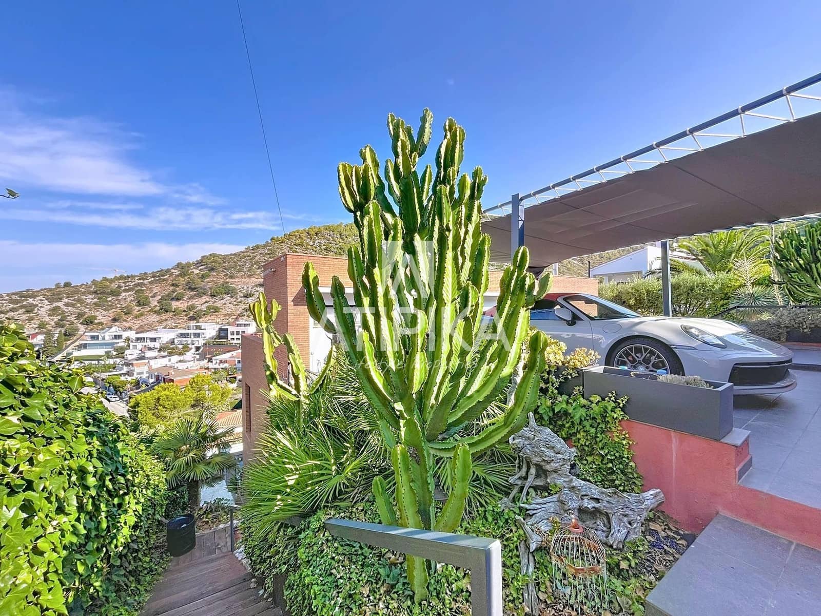 6 soveværelse Villa til salg i Sitges med swimmingpool - € 1.850.000 (Ref: 9197445)