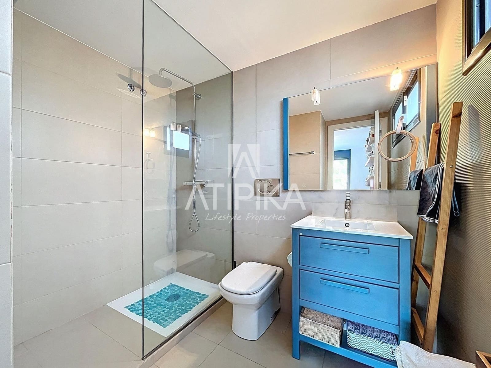 6 soveværelse Villa til salg i Sitges med swimmingpool - € 1.850.000 (Ref: 9197445)