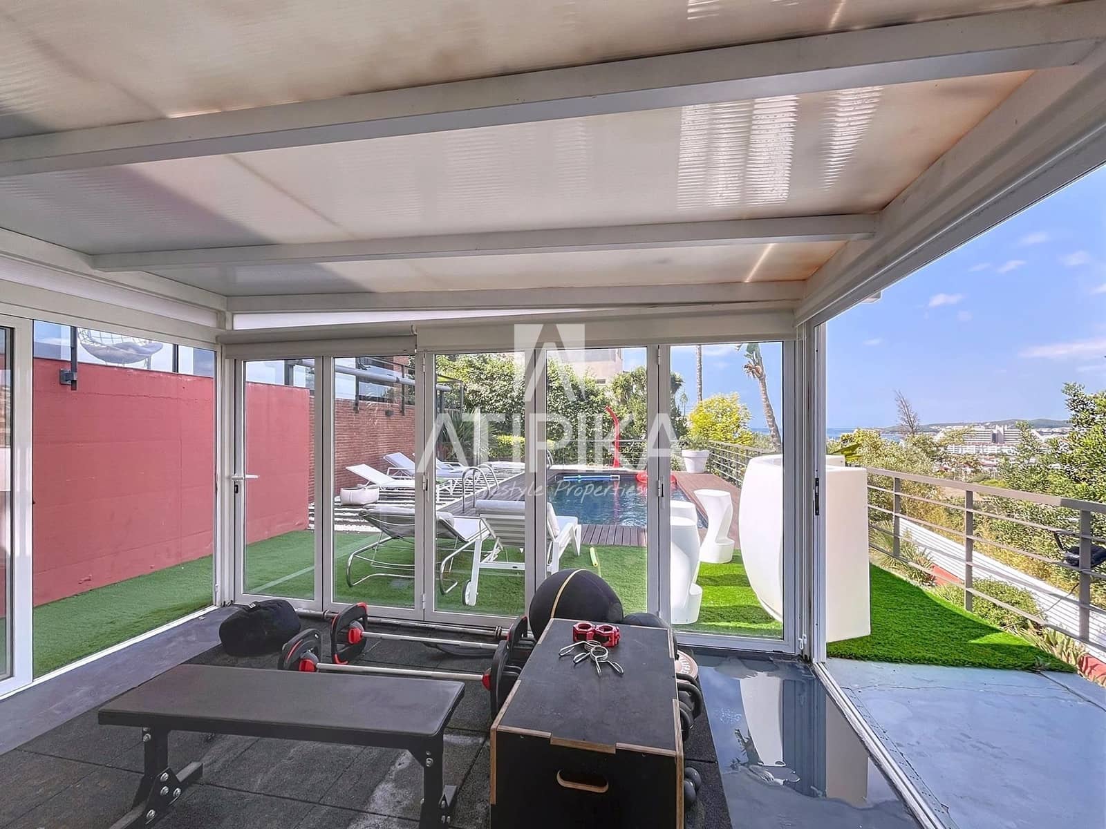 6 soveværelse Villa til salg i Sitges med swimmingpool - € 1.850.000 (Ref: 9197445)