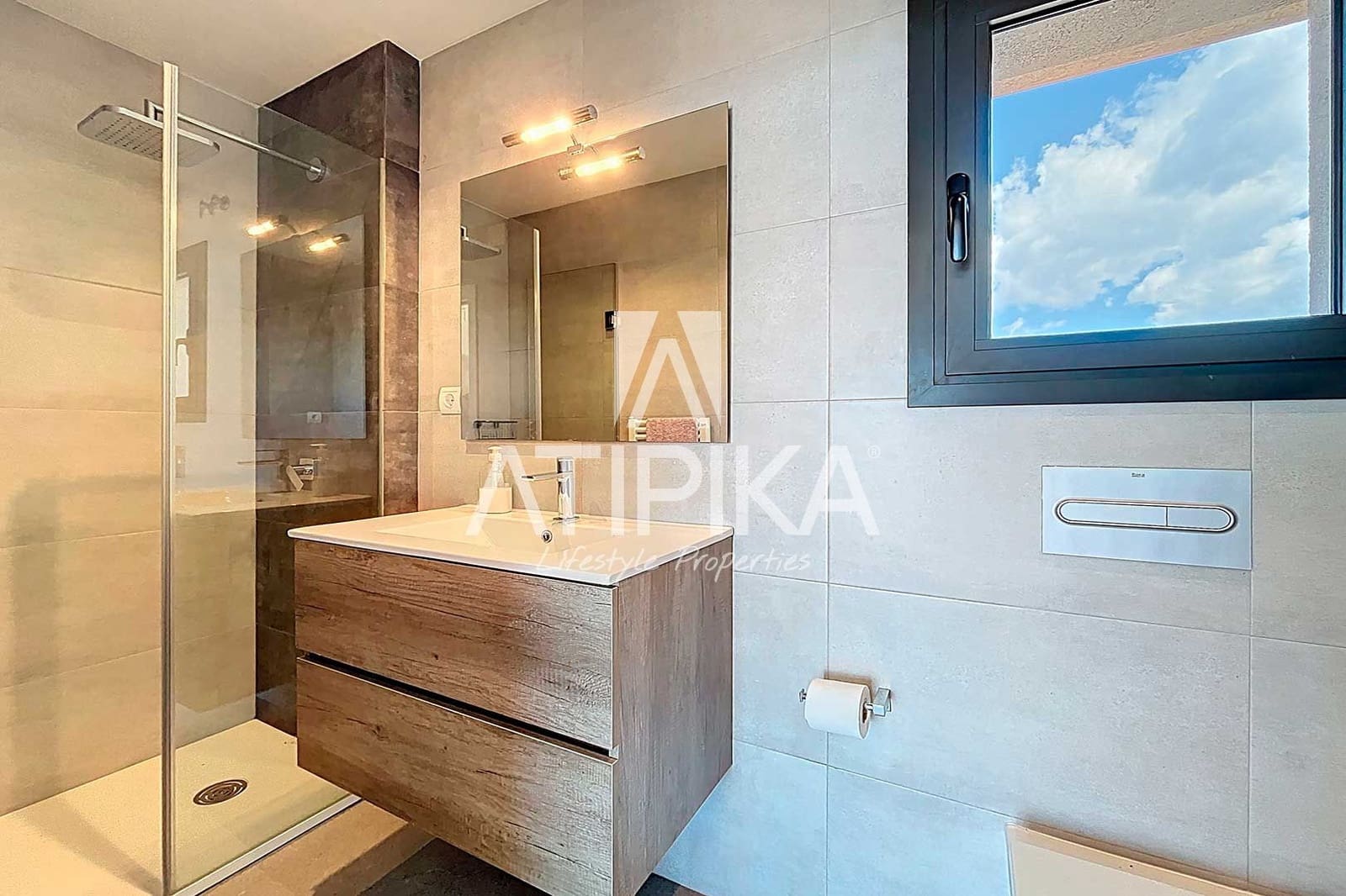 5 quarto Moradia para venda em Sant Pere de Ribes com piscina - 1 950 000 € (Ref: 9200240)