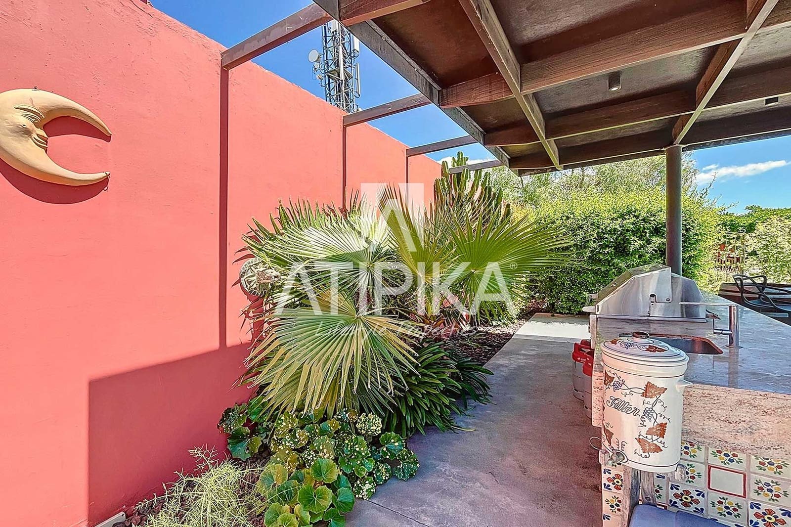 5 quarto Moradia para venda em Sant Pere de Ribes com piscina - 1 950 000 € (Ref: 9200240)