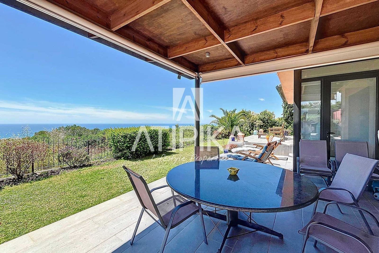 5 quarto Moradia para venda em Sant Pere de Ribes com piscina - 1 950 000 € (Ref: 9200240)