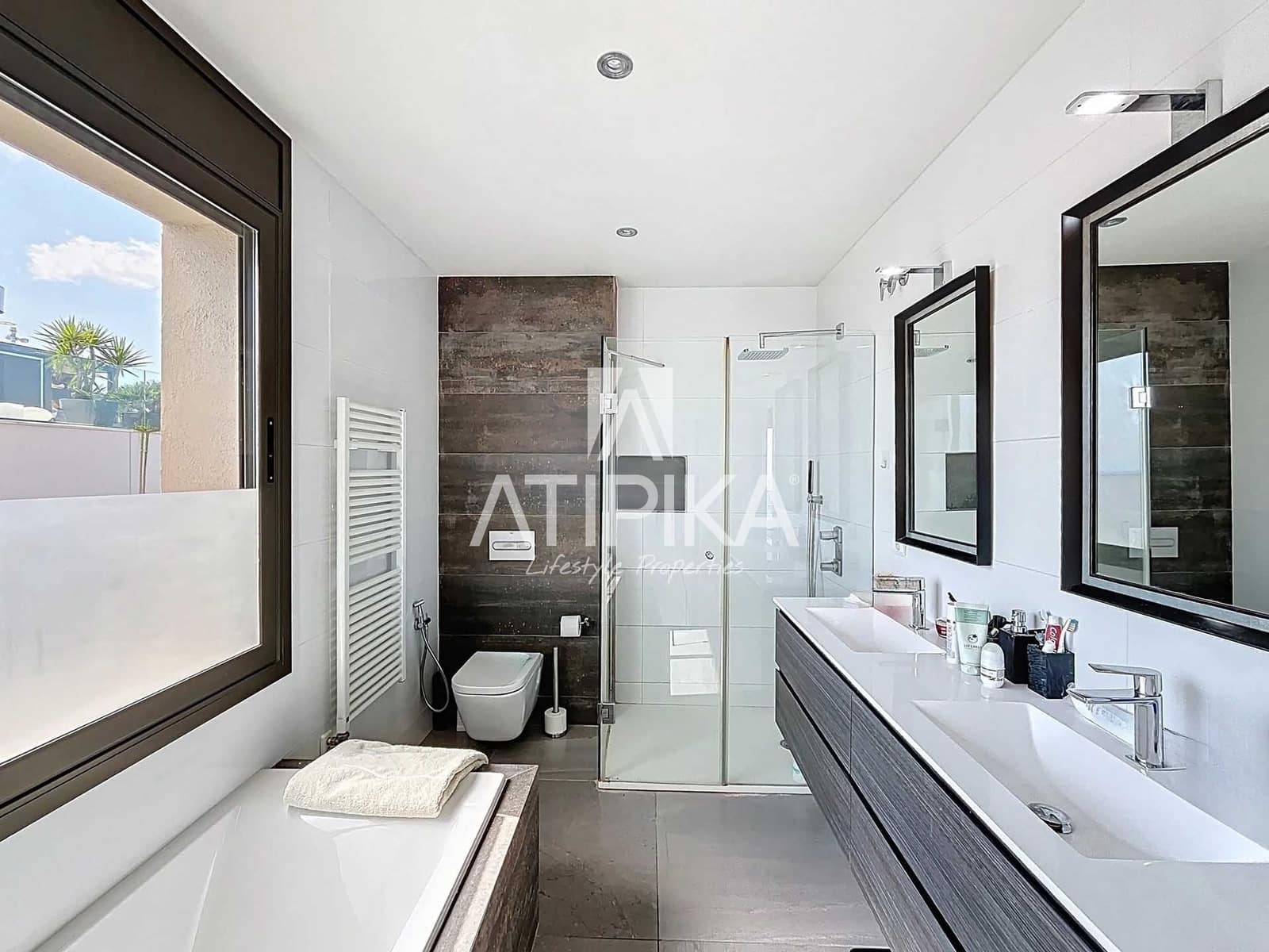 5 quarto Moradia para venda em Sant Pere de Ribes com piscina - 1 950 000 € (Ref: 9200240)