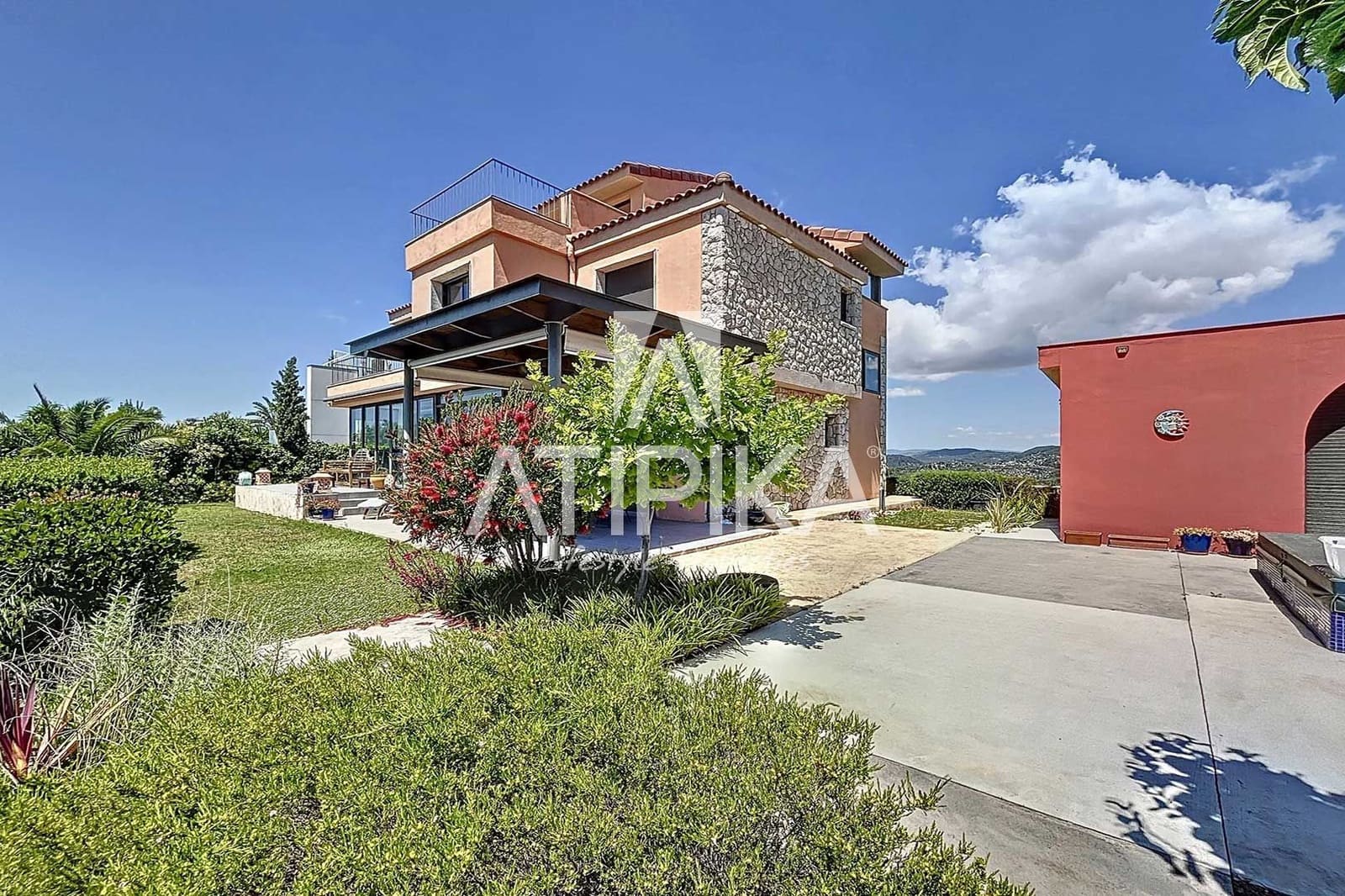 5 quarto Moradia para venda em Sant Pere de Ribes com piscina - 1 950 000 € (Ref: 9200240)