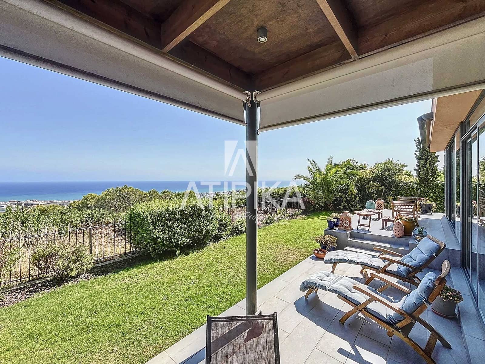 5 quarto Moradia para venda em Sant Pere de Ribes com piscina - 1 950 000 € (Ref: 9200240)