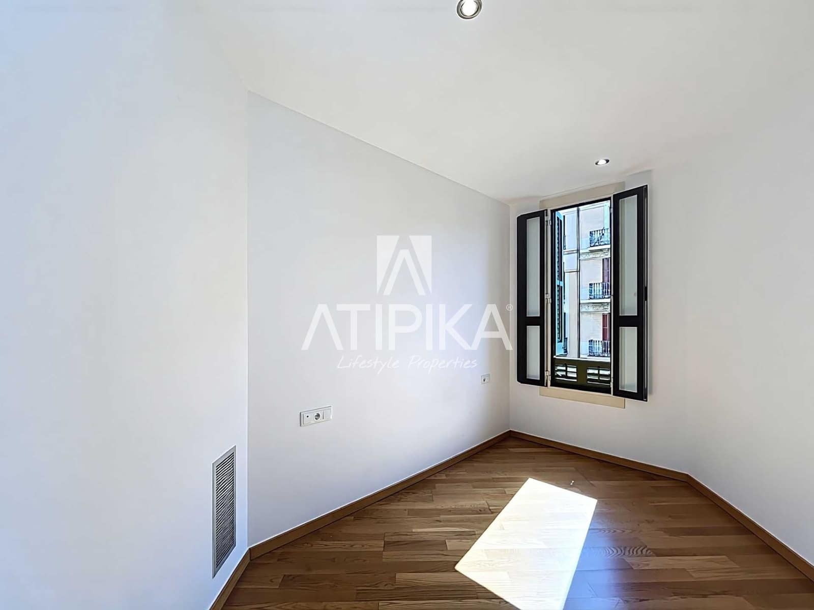 Apartamento de 2 habitaciones en Barcelona ciudad en venta - 560.000 € (Ref: 9204187)