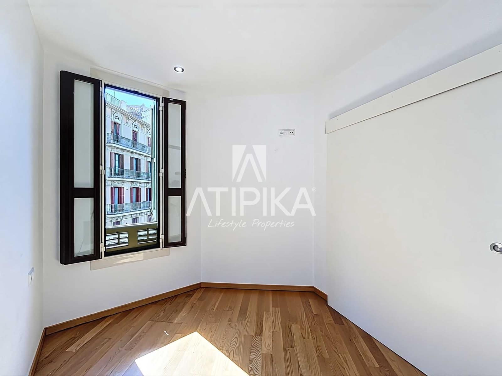 Apartamento de 2 habitaciones en Barcelona ciudad en venta - 560.000 € (Ref: 9204187)