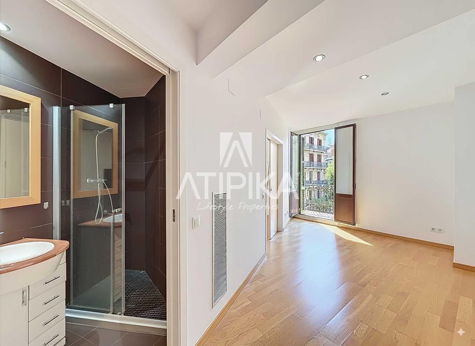 Apartamento de 2 habitaciones en Barcelona ciudad en venta - 560.000 € (Ref: 9204187)