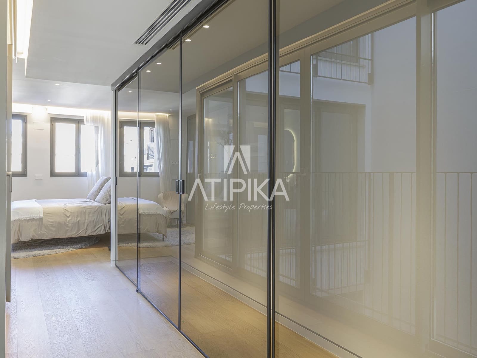 2 soveværelse Penthouse til salg i Barcelona by med swimmingpool - € 4.500.000 (Ref: 9216968)