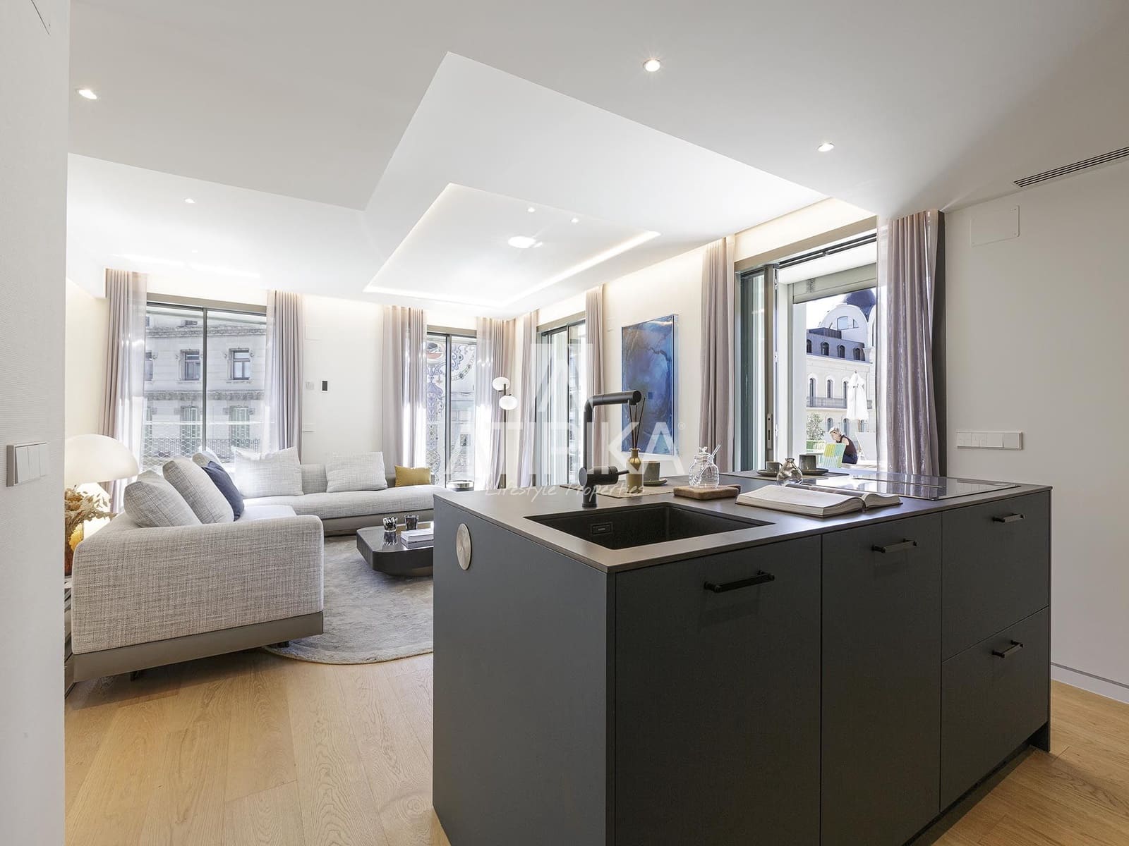 2 soveværelse Penthouse til salg i Barcelona by med swimmingpool - € 4.500.000 (Ref: 9216968)