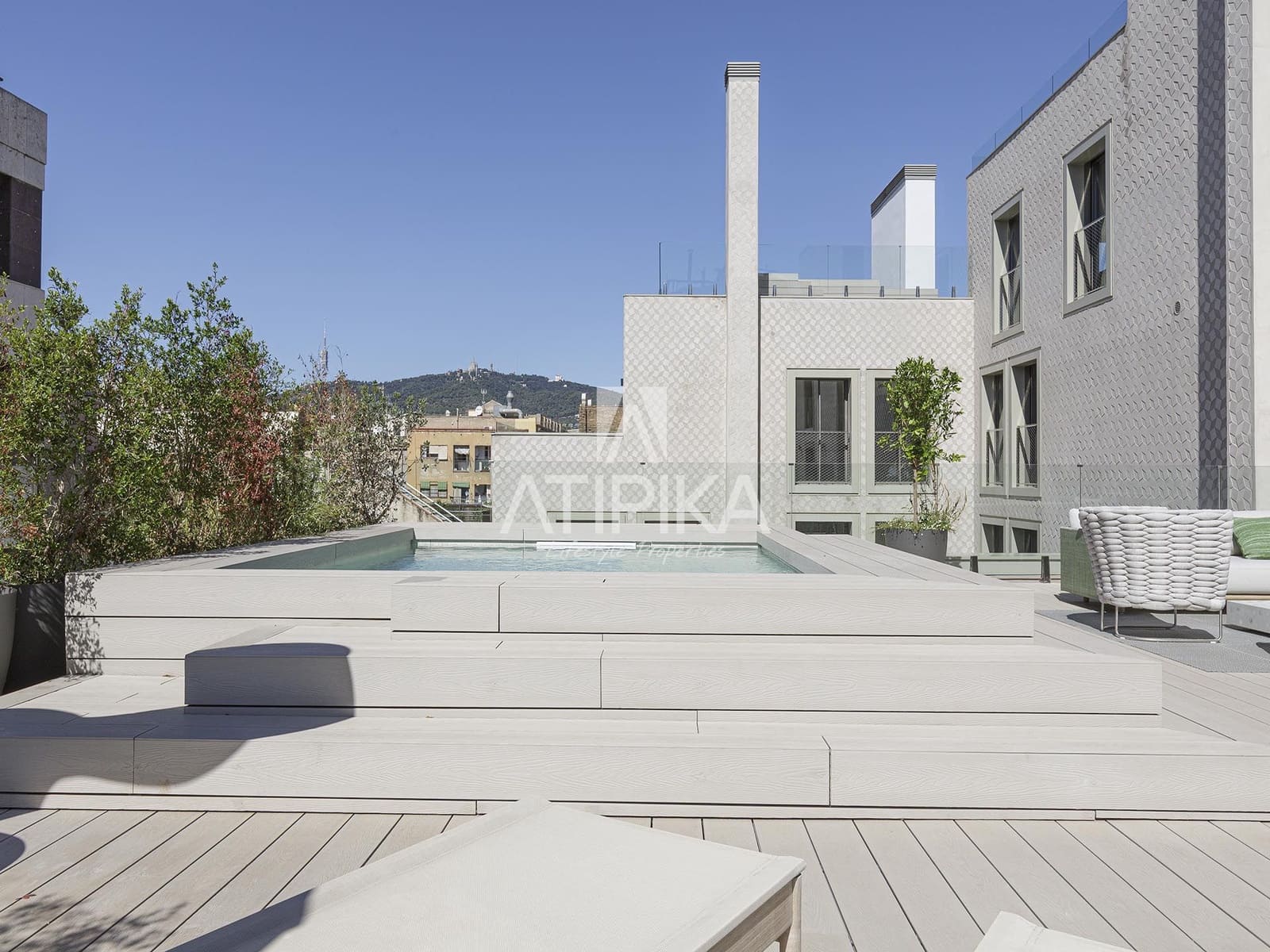 2 soveværelse Penthouse til salg i Barcelona by med swimmingpool - € 4.500.000 (Ref: 9216968)