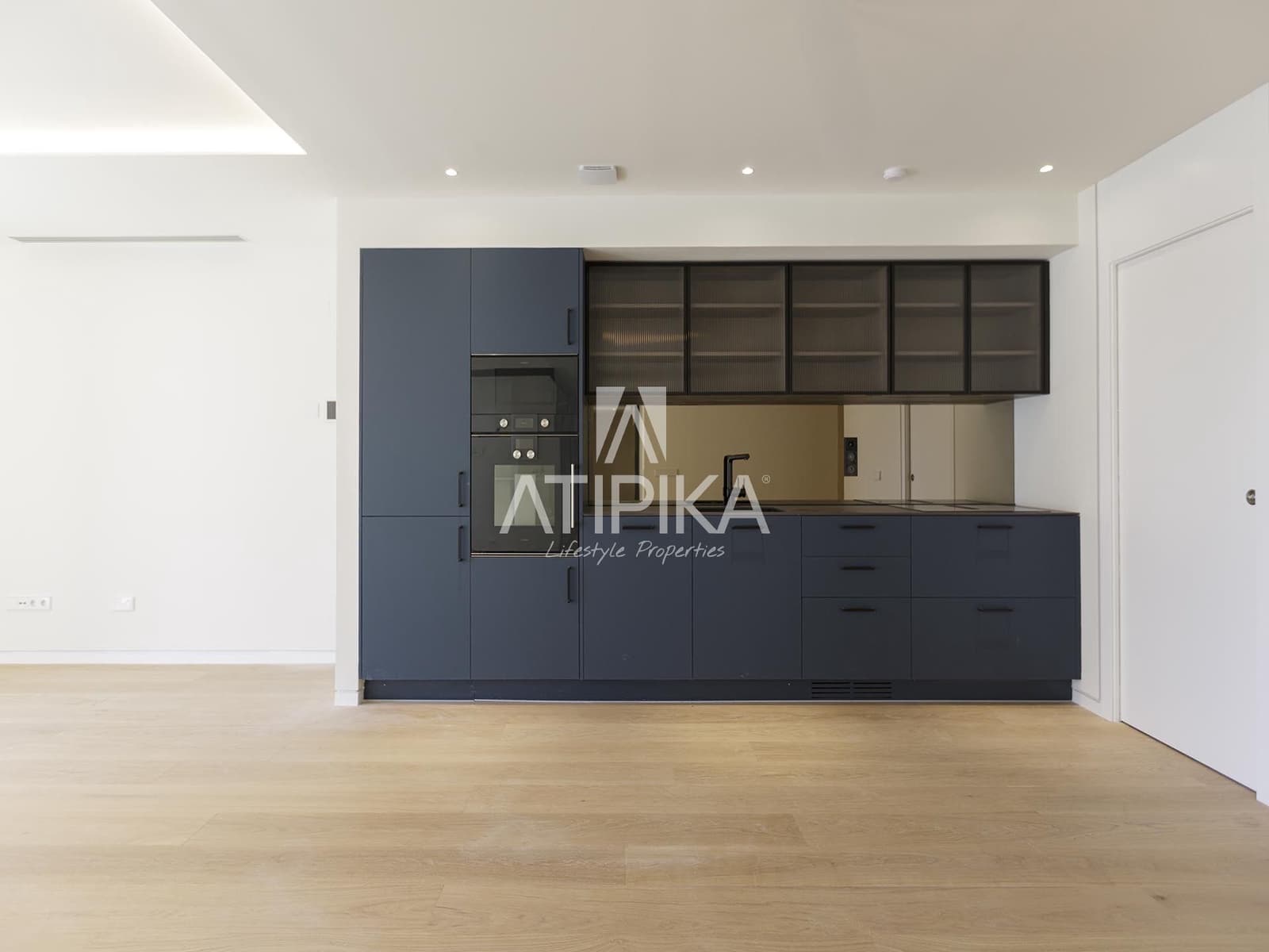 3 bedroom Apartment for sale in Barcelona city with pool - € 2,520,000 (Ref: 9216969)