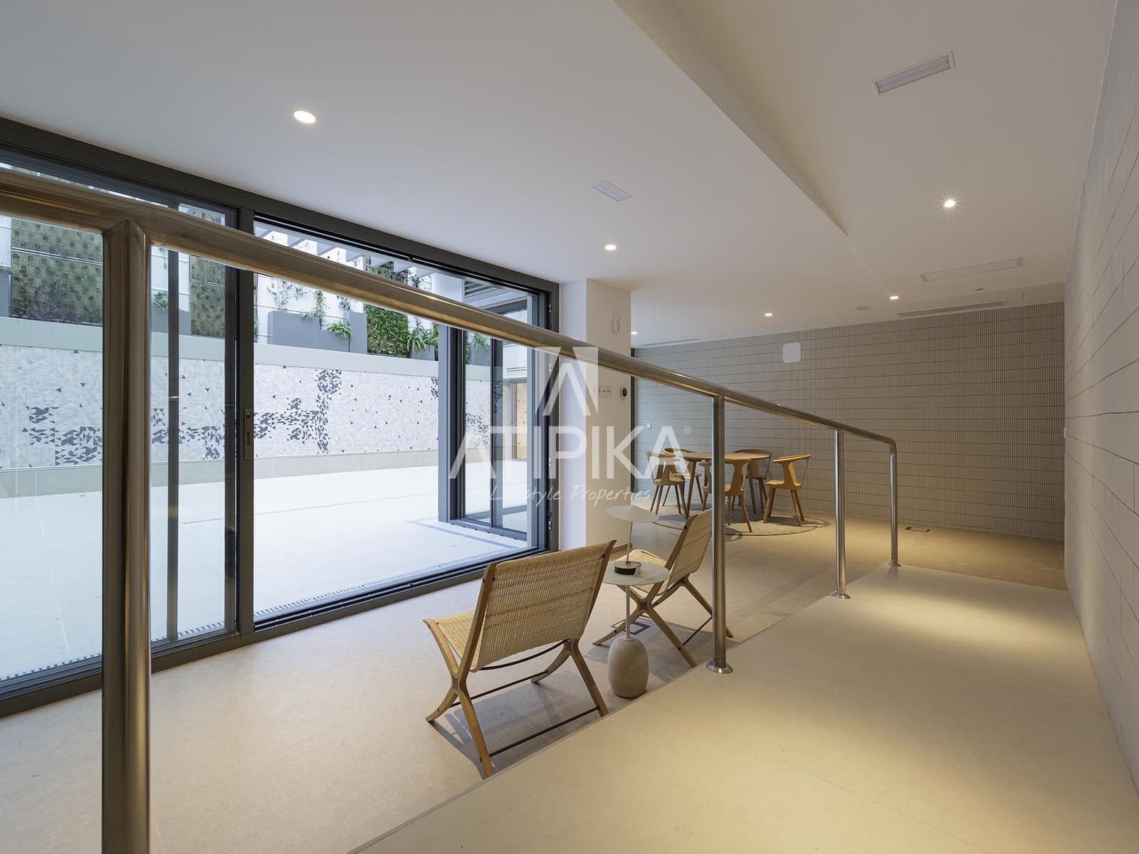 3 bedroom Apartment for sale in Barcelona city with pool - € 2,520,000 (Ref: 9216969)