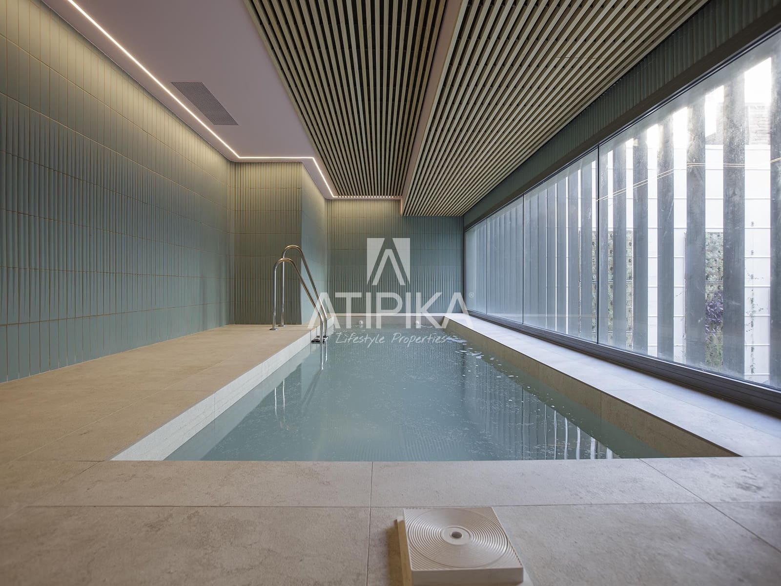 3 bedroom Apartment for sale in Barcelona city with pool - € 2,520,000 (Ref: 9216969)