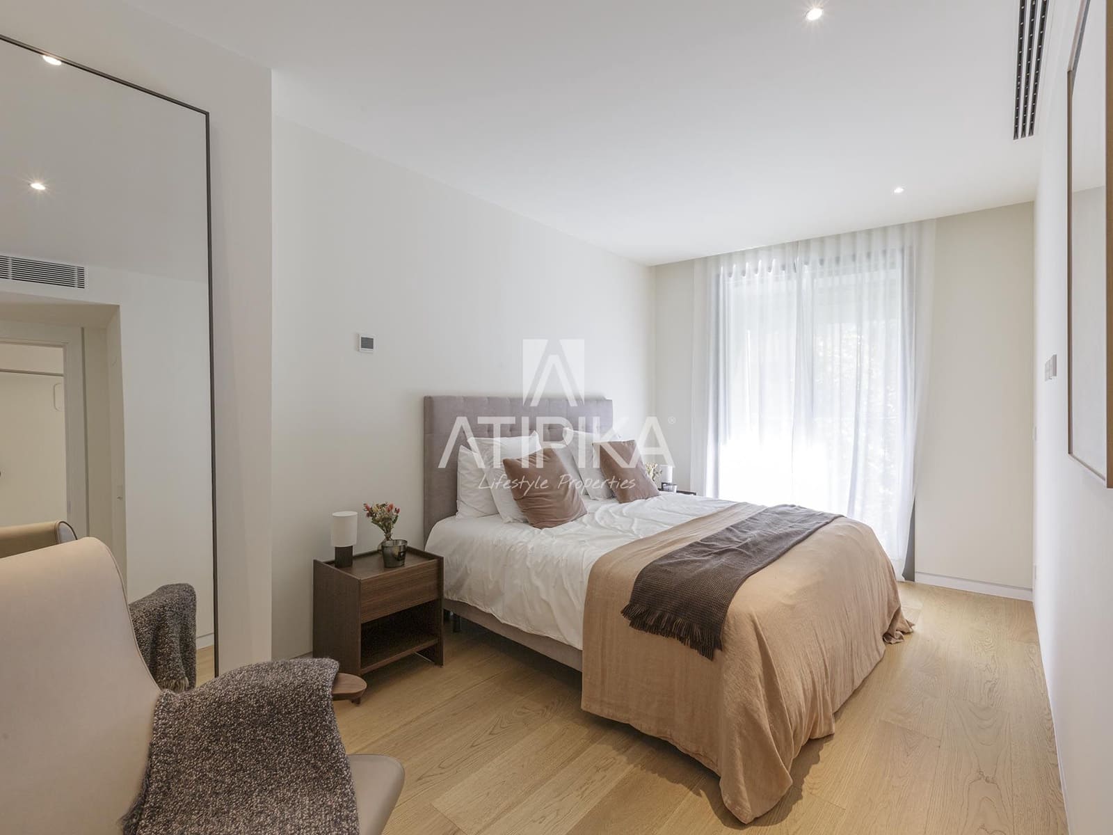 Apartamento de 3 habitaciones en Barcelona ciudad en venta con piscina - 2.600.000 € (Ref: 9216970)
