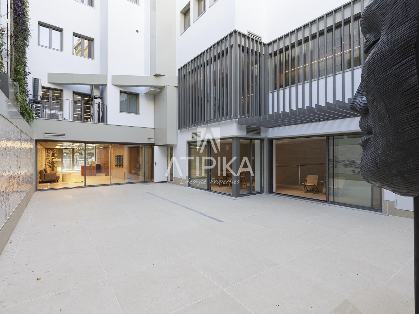 Apartamento de 3 habitaciones en Barcelona ciudad en venta con piscina - 2.600.000 € (Ref: 9216970)