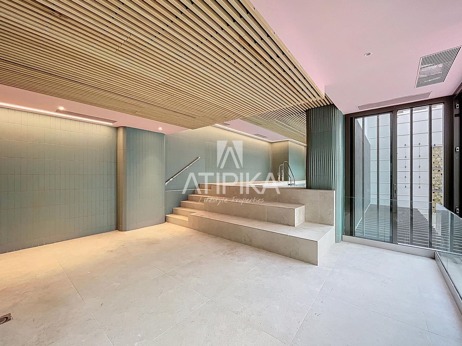 1 bedroom Apartment for sale in Barcelona city with pool - € 1,300,000 (Ref: 9216971)