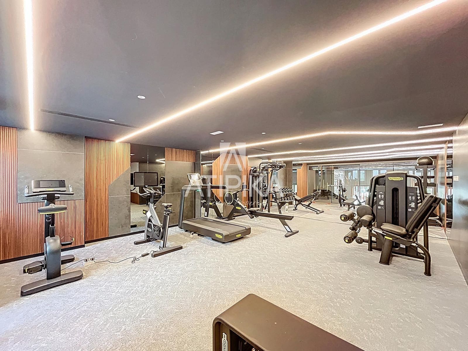 1 bedroom Apartment for sale in Barcelona city with pool - € 1,300,000 (Ref: 9216971)